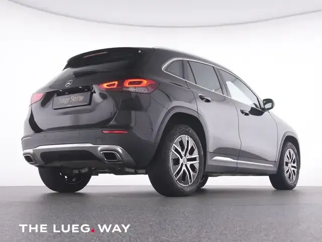 Mercedes-Benz GLA 180