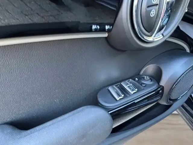 MINI Countryman C
