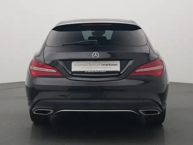 Mercedes-Benz CLA 220