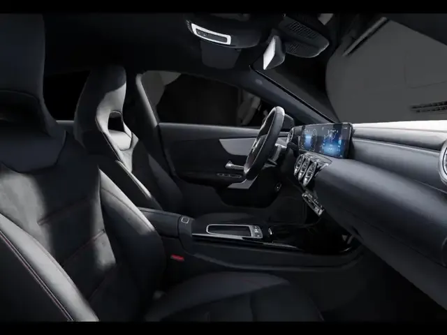 Mercedes-Benz CLA 180