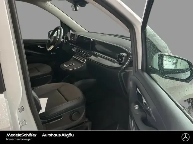 Mercedes-Benz EQV 300