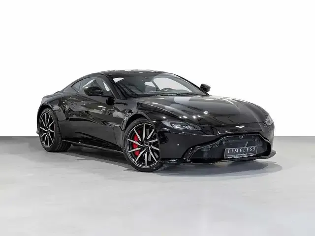 Aston Martin V8