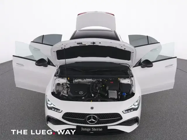 Mercedes-Benz CLA 200