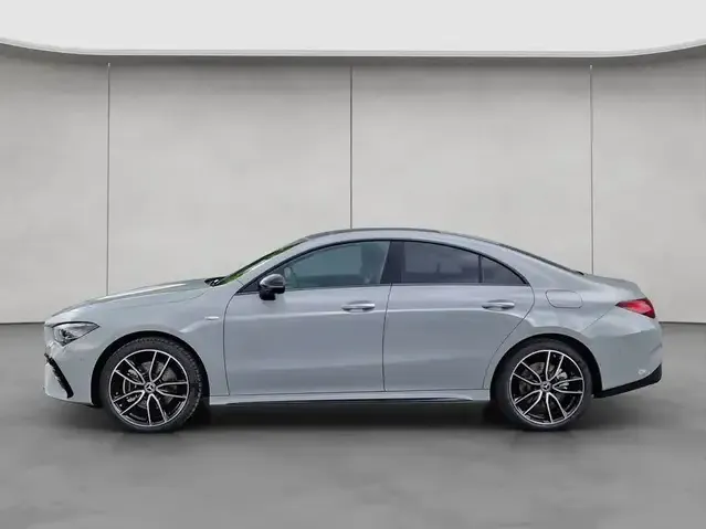 Mercedes-Benz CLA 250