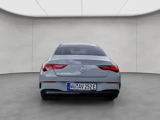 Mercedes-Benz CLA 250
