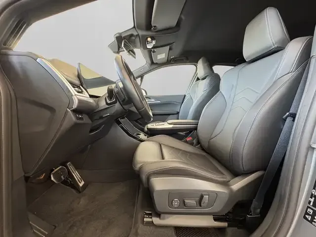 BMW 223