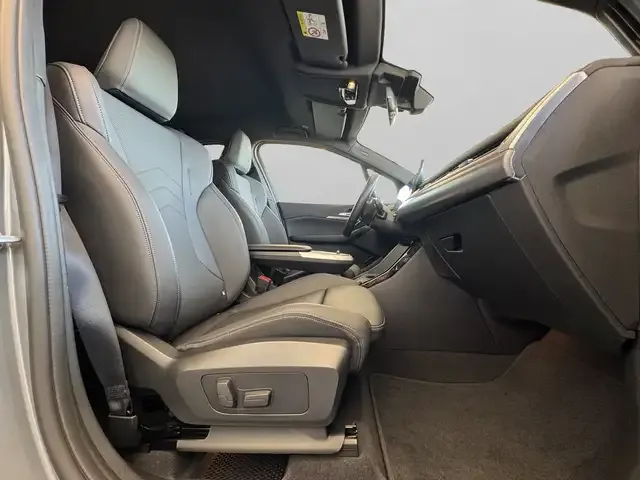 BMW 223