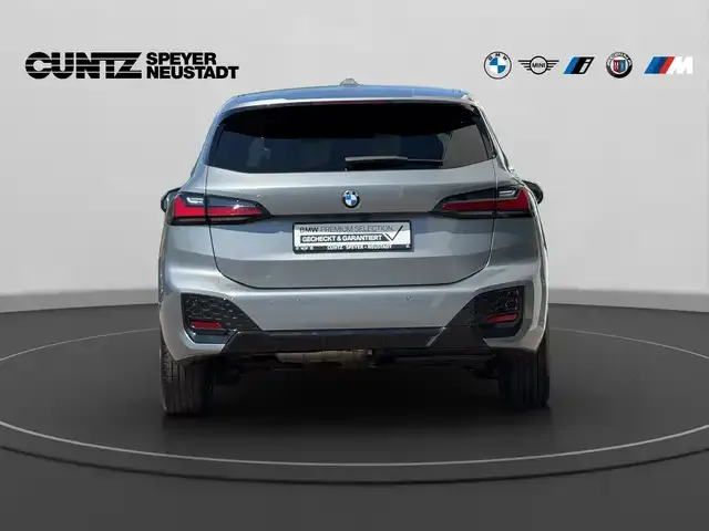 BMW 223