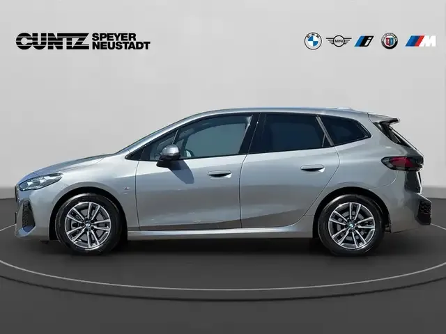BMW 223