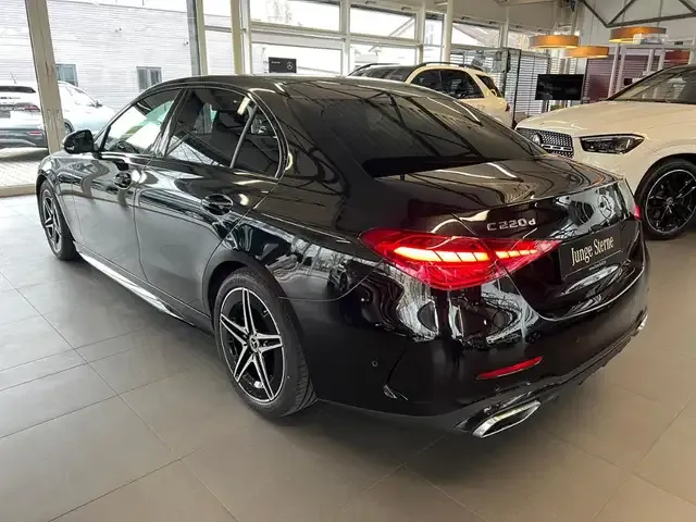 Mercedes-Benz C 220