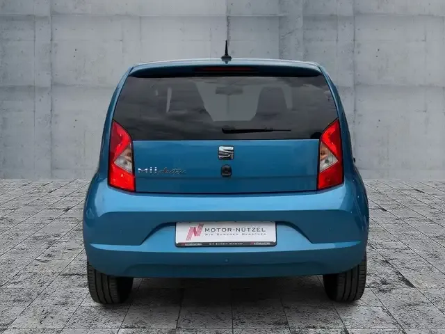SEAT Mii