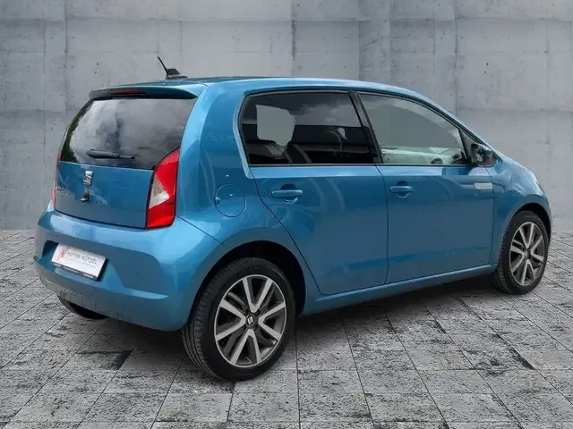 SEAT Mii