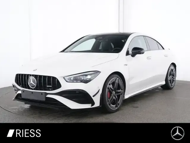 Mercedes-Benz CLA 35 AMG