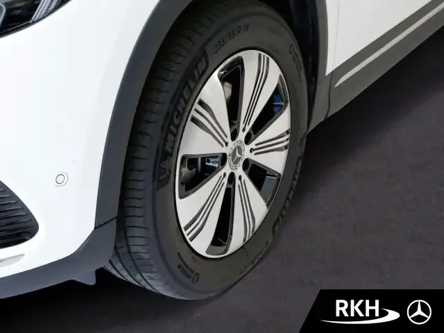 Mercedes-Benz EQA 300