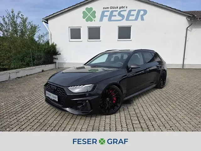 Audi RS4