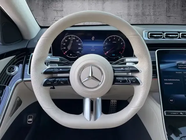 Mercedes-Benz S 500