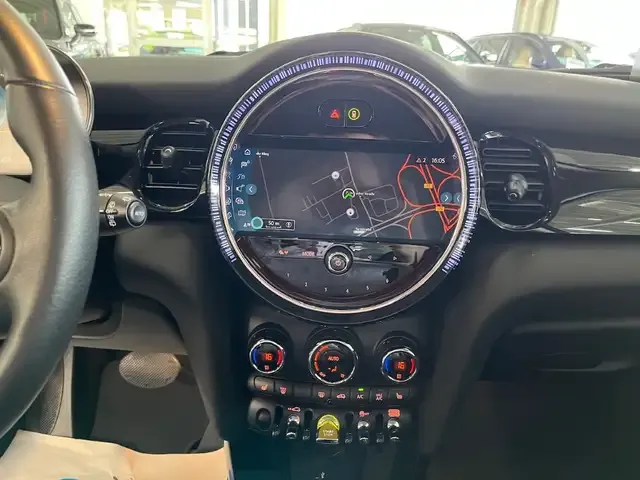 MINI Cooper SE