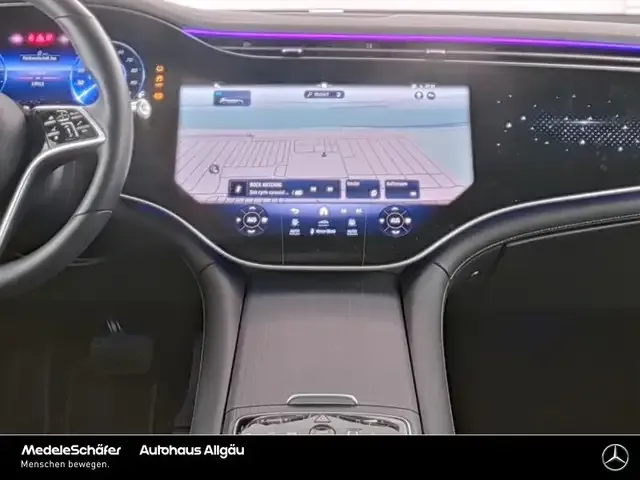 Mercedes-Benz EQS SUV