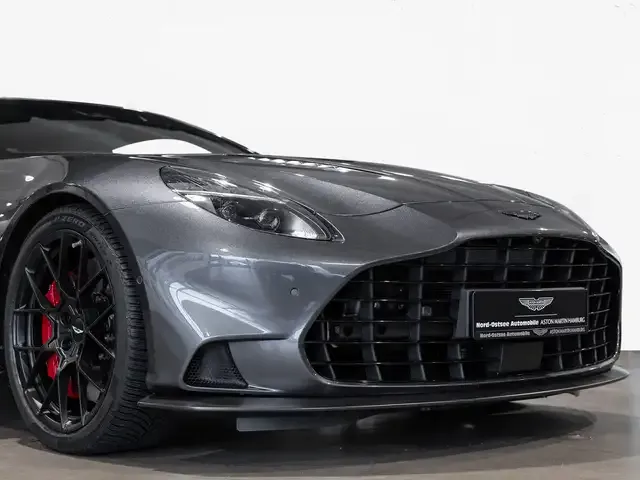 Aston Martin Vanquish