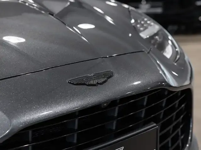 Aston Martin Vanquish