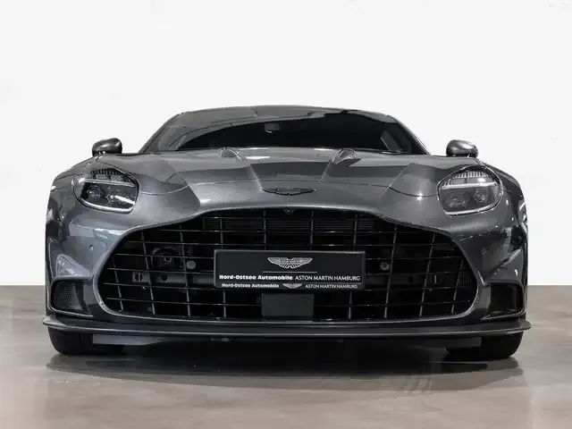 Aston Martin Vanquish