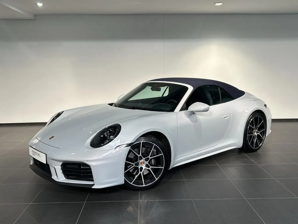 Porsche 992