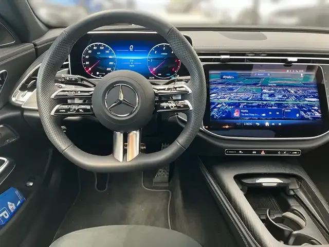 Mercedes-Benz E 220