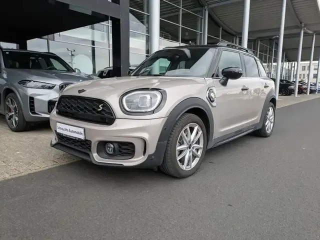 MINI Cooper SE Countryman