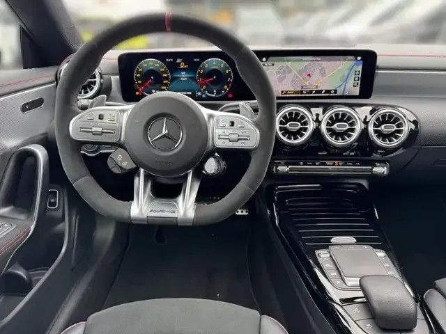 Mercedes-Benz CLA 45 AMG