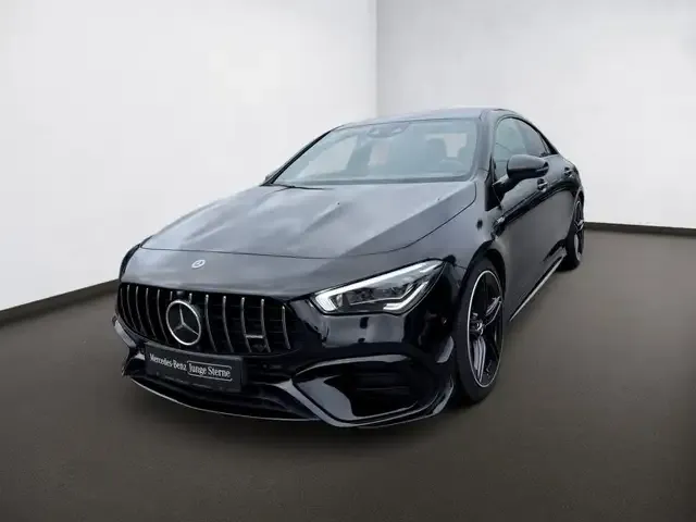Mercedes-Benz CLA 45 AMG