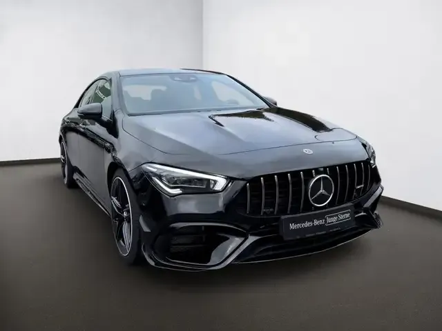 Mercedes-Benz CLA 45 AMG