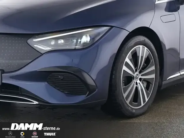 Mercedes-Benz EQE 300