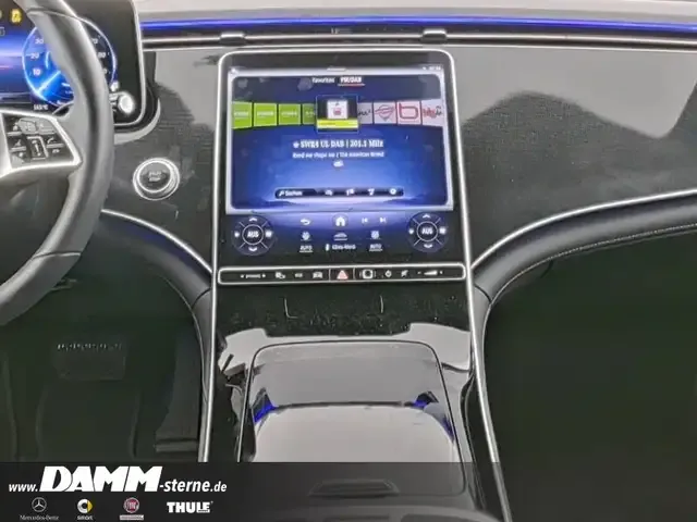 Mercedes-Benz EQE 300