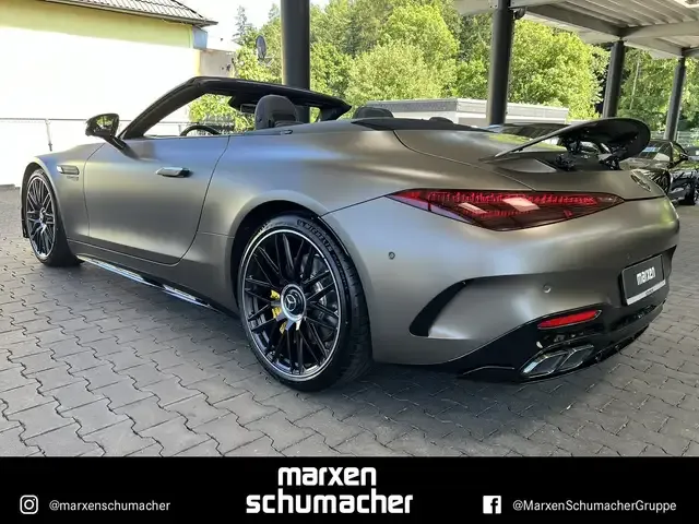 Mercedes-Benz SL 63 AMG