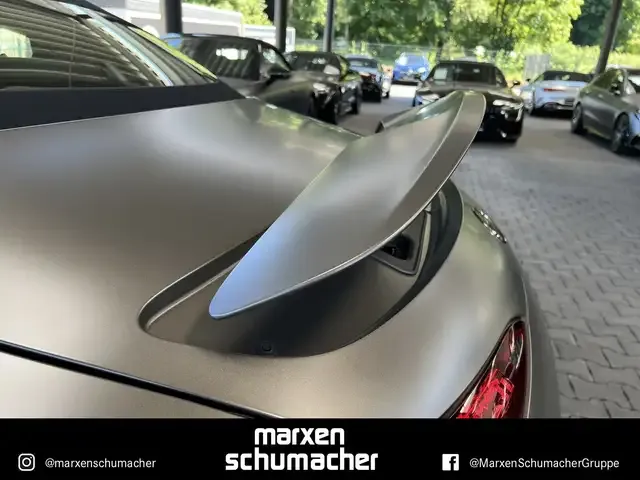 Mercedes-Benz SL 63 AMG