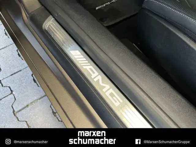 Mercedes-Benz SL 63 AMG