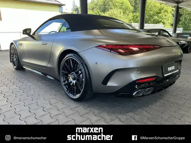 Mercedes-Benz SL 63 AMG