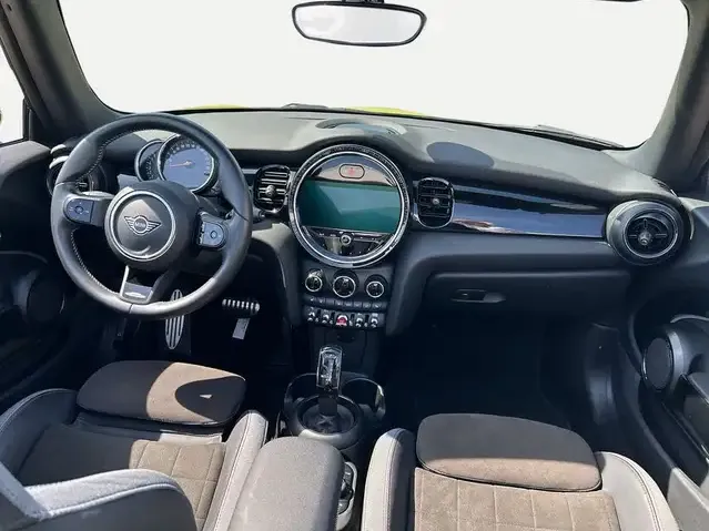 MINI Cooper Cabrio