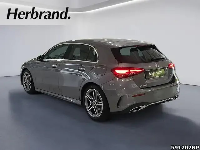 Mercedes-Benz A 200