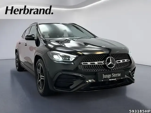 Mercedes-Benz GLA 200