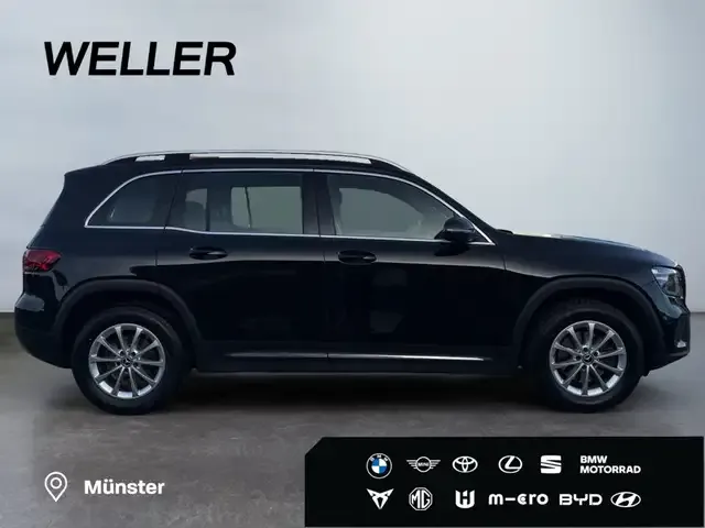 Mercedes-Benz GLB 180