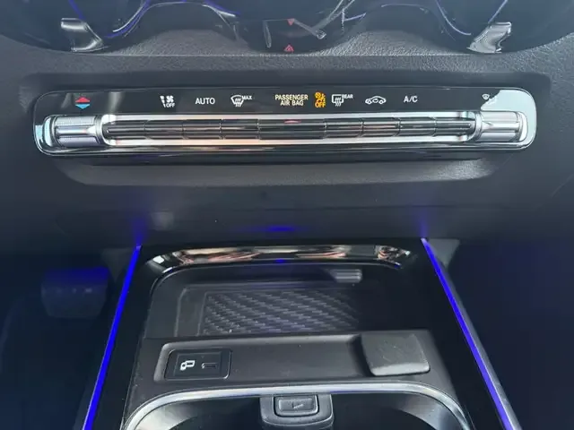 Mercedes-Benz GLB 180