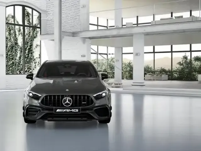 Mercedes-Benz A 45 AMG