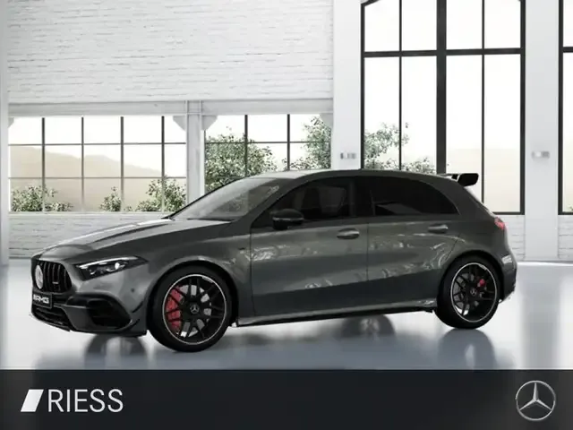 Mercedes-Benz A 45 AMG