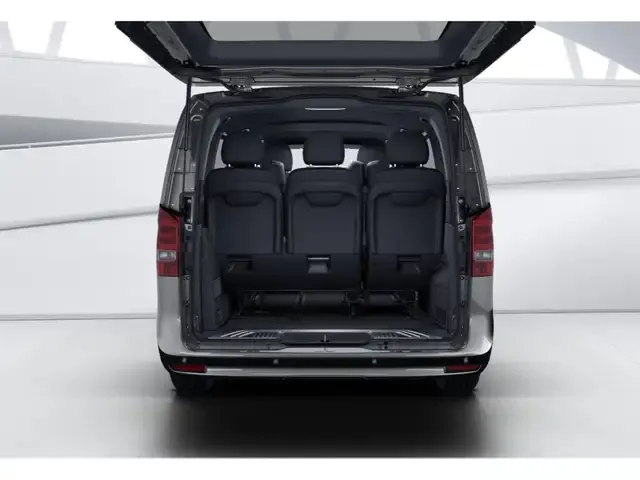 Mercedes-Benz V 220