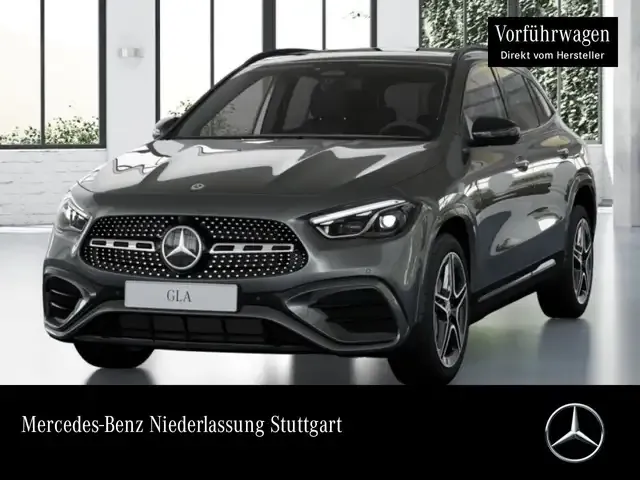 Mercedes-Benz GLA 220