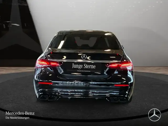 Mercedes-Benz E 63 AMG