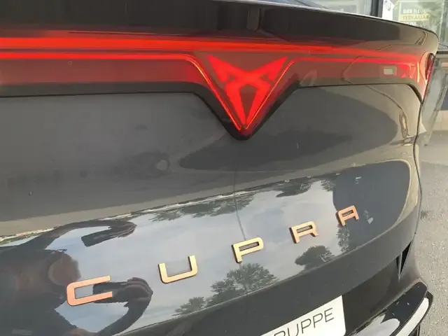 CUPRA Tavascan