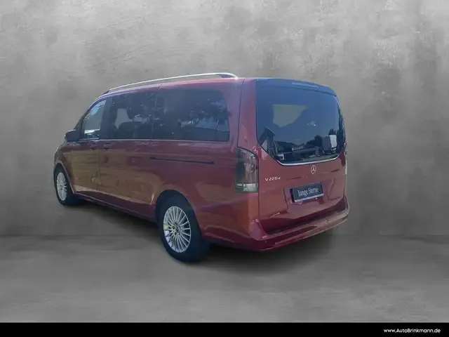 Mercedes-Benz V 220