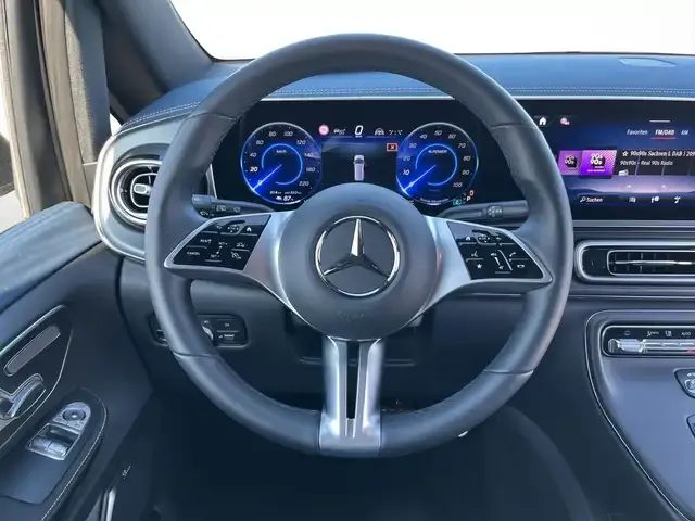 Mercedes-Benz EQV 300